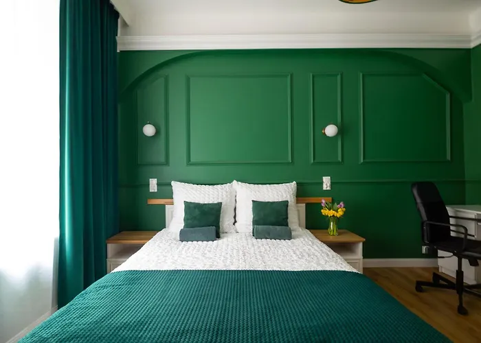 A Cozy Apartment In The Heart Of The City